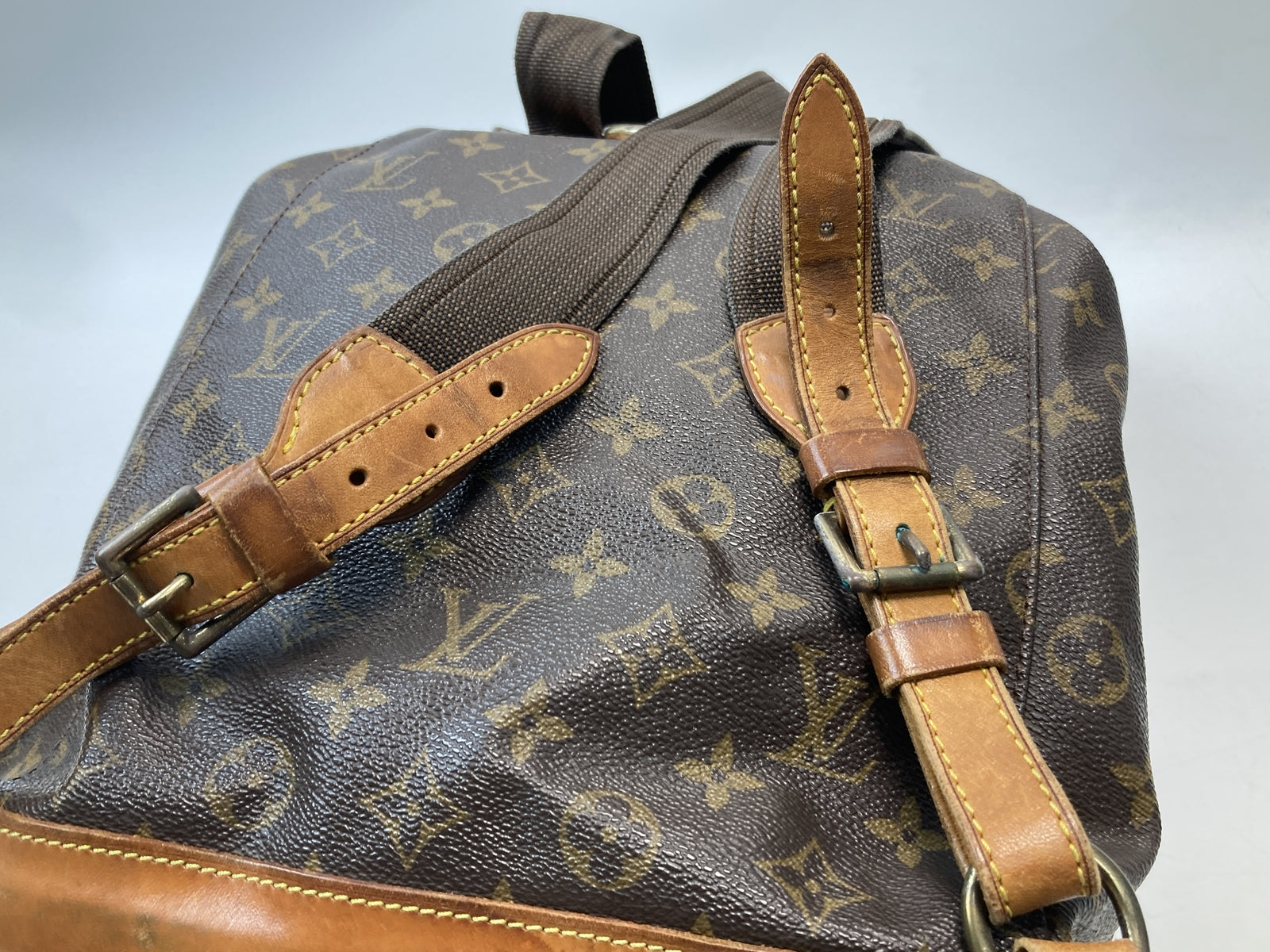 LV モノグラム モンスリ M51135 MI0945