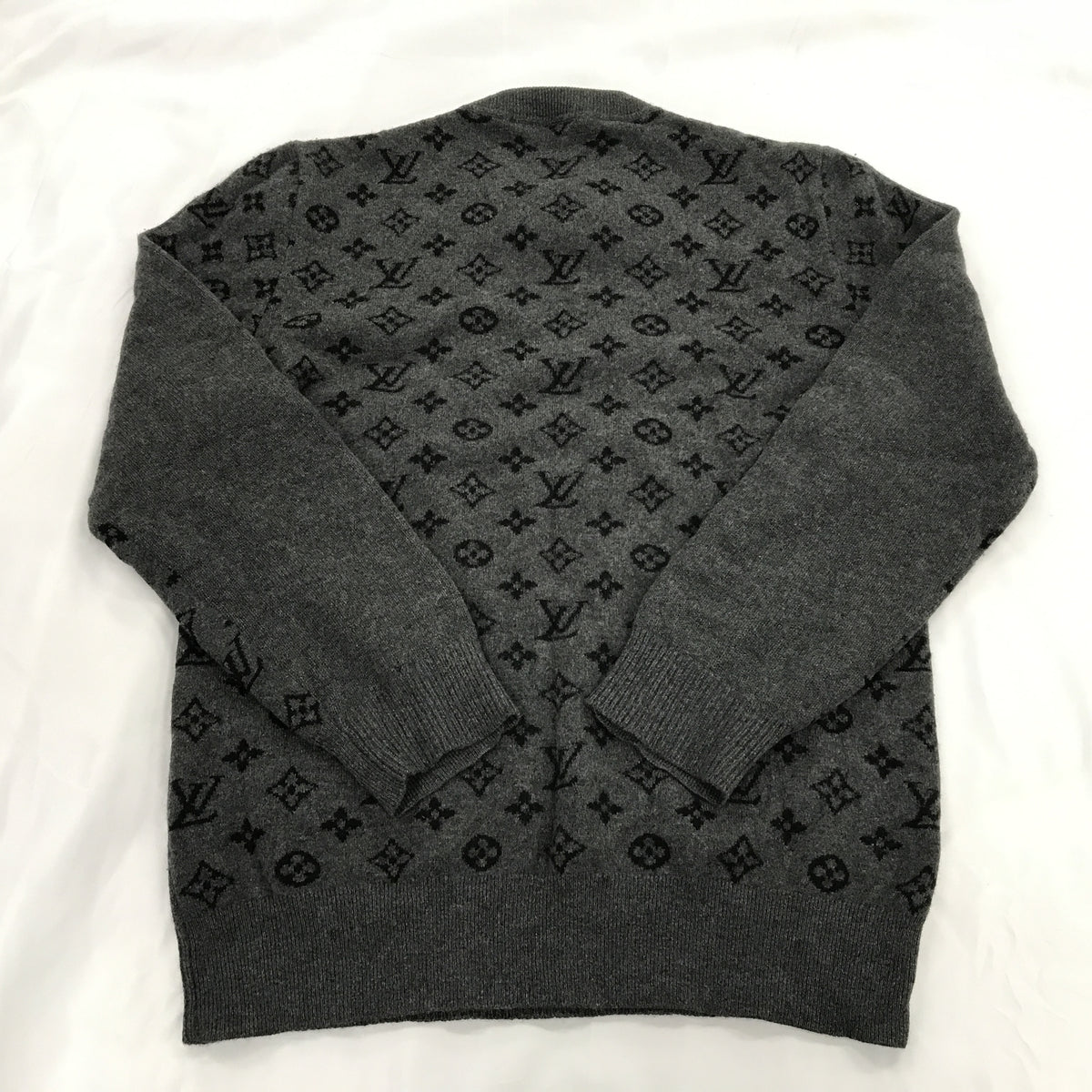 LV　HGN41WIXW ハーフアンドハーフモノグラム カシミヤ