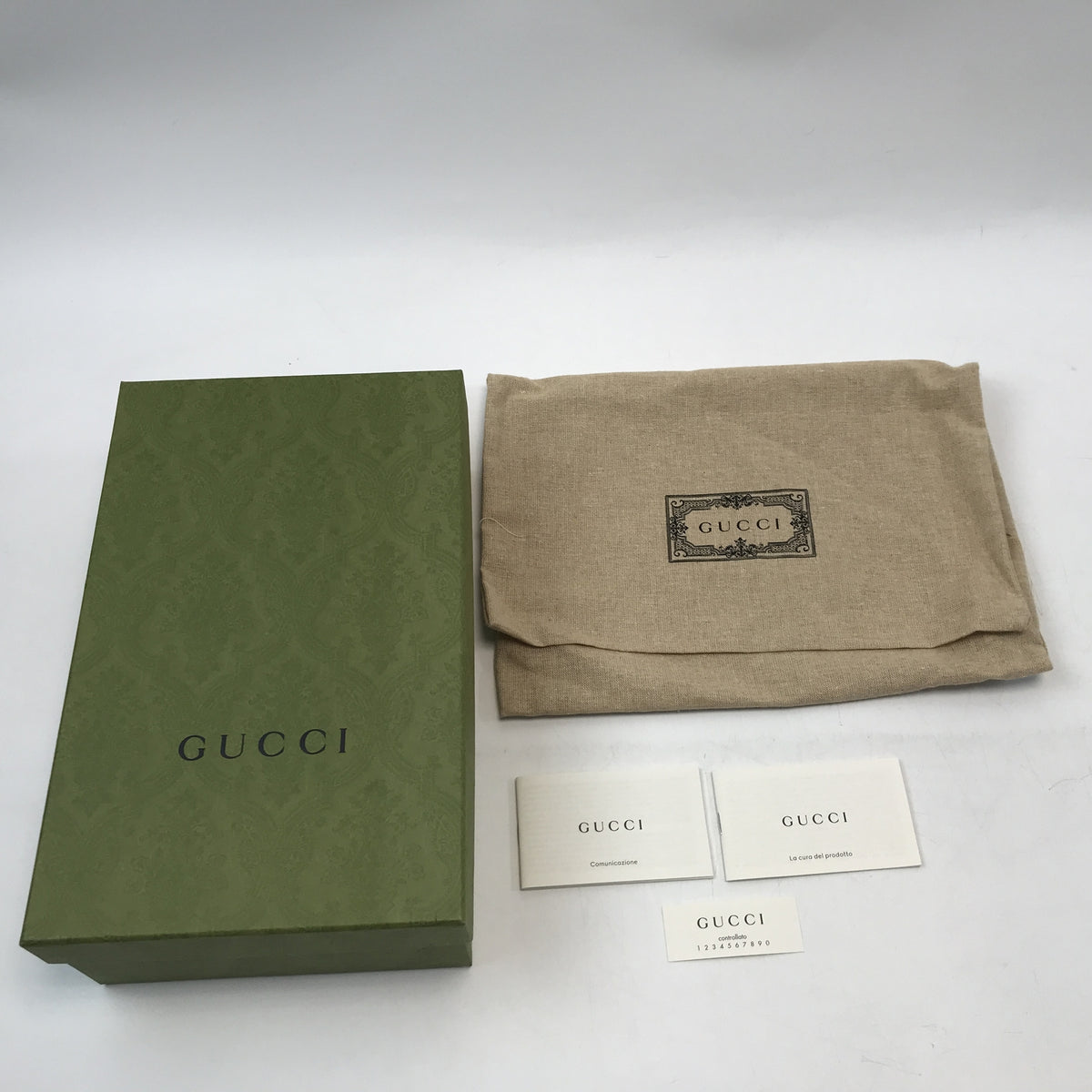 GUCCI GGマトラッセ ピンク