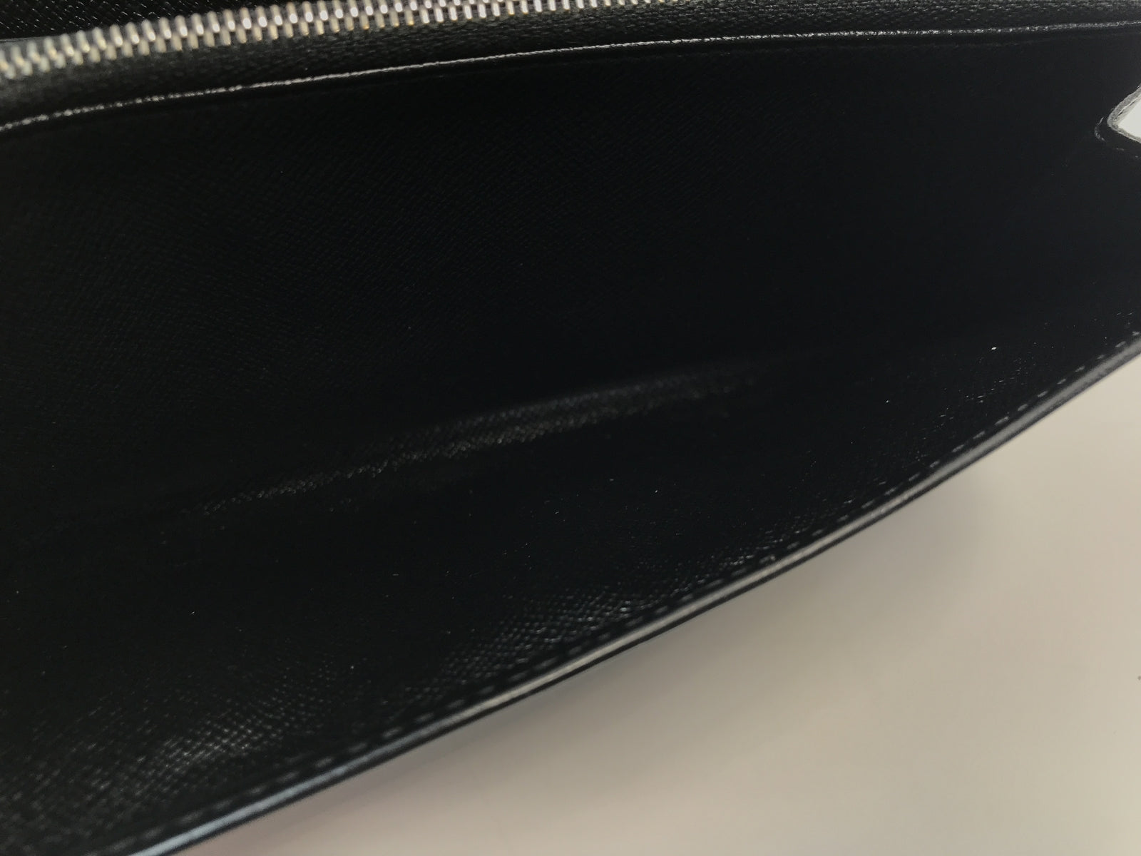 LV エピ ポルトフォイユ･サラ ノワール M63742/CA4089 M63742