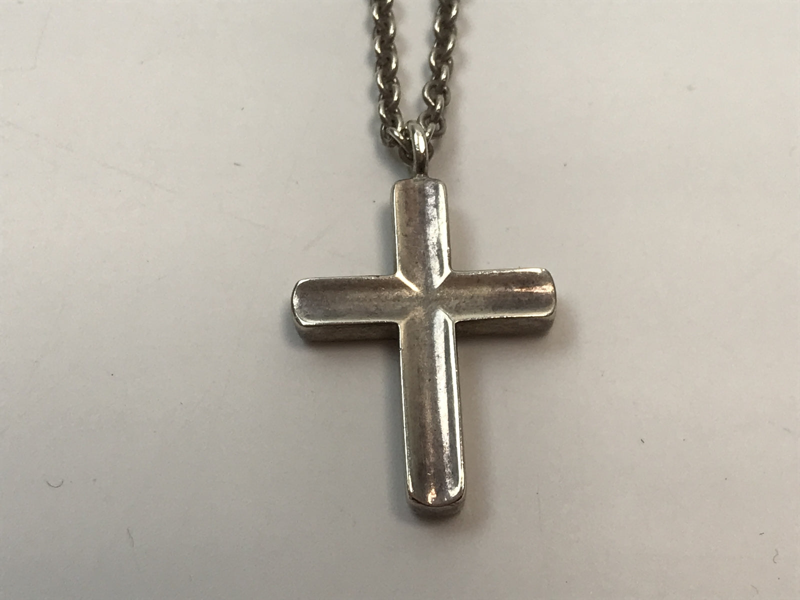 Tiffany＆Co. コンケーブクロス ネックレス
