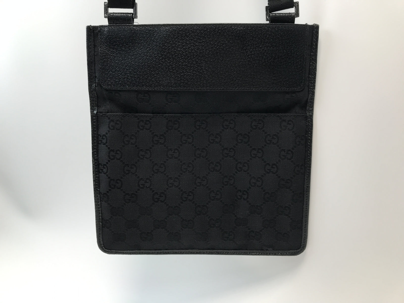 GUCCI GGキャンバス ショルダーバッグ 27639 27639