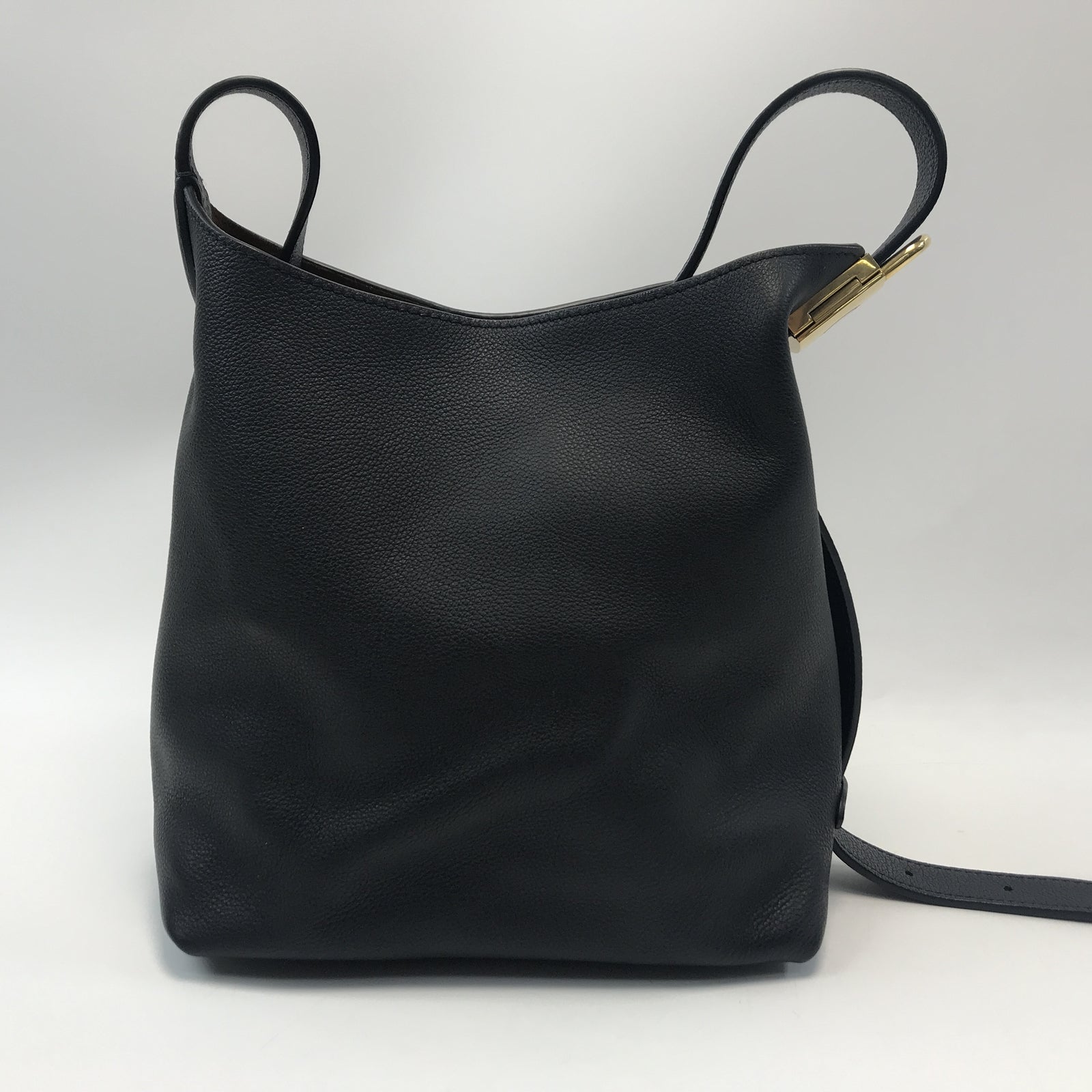 LV　M28220　NFCタグ