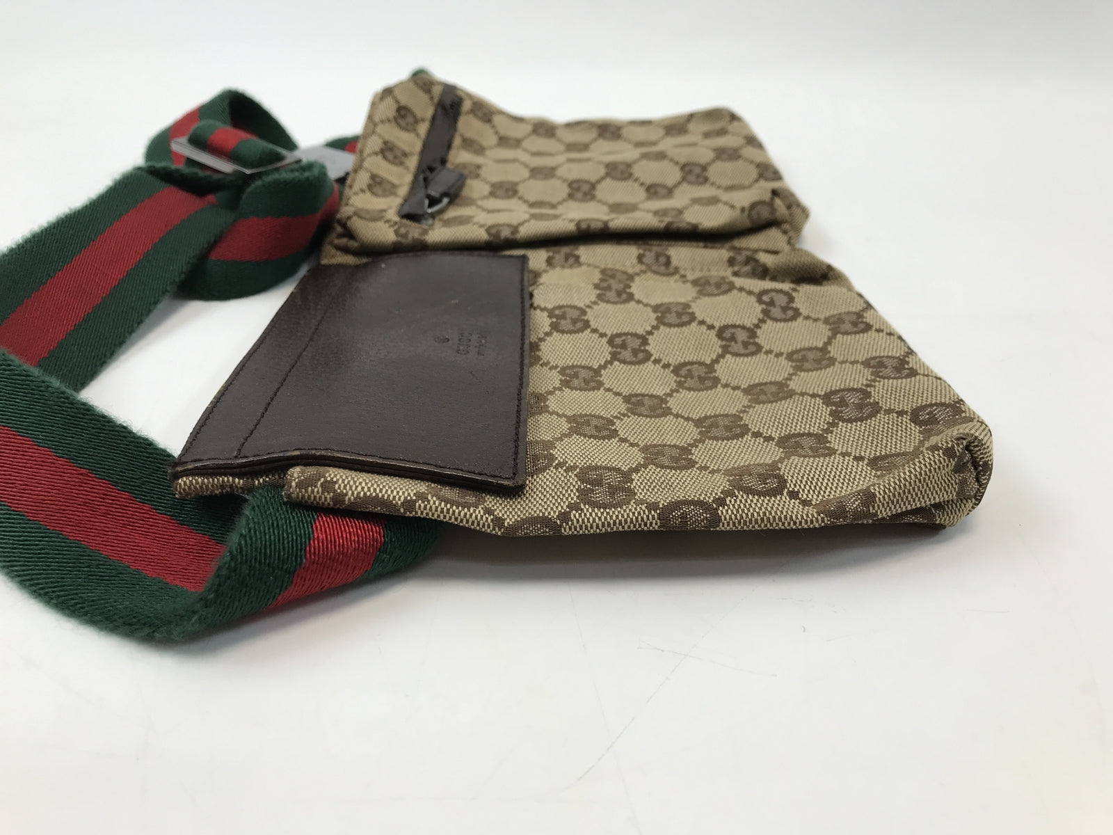 GUCCI GGキャンバスウエストポーチ