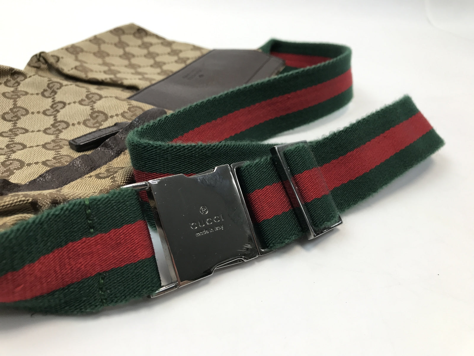 GUCCI GGキャンバスウエストポーチ