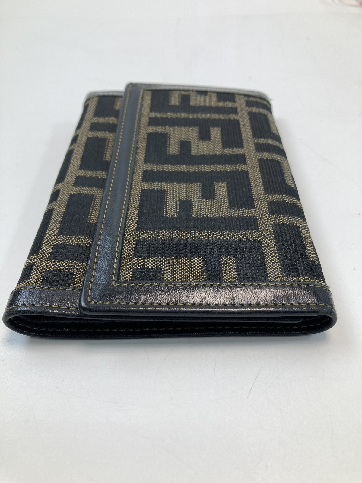 FENDI 3つ折り財布