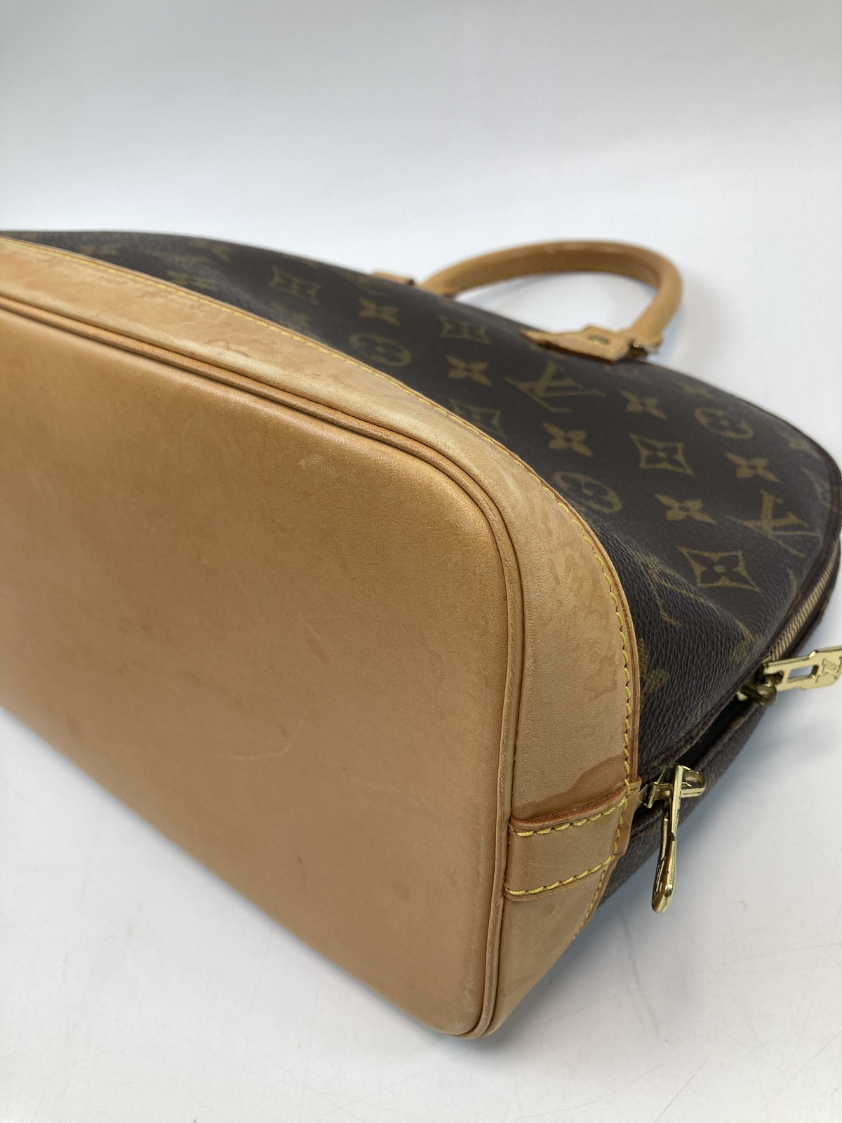 LV/アルマ/M51130 M51130