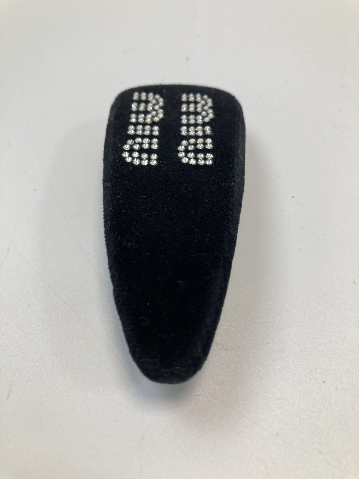 バレッタ　黒　ベロア