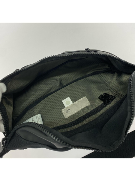 ショルダーバッグ CIE GRID3 ブラック