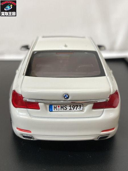 BMW 1/43 BMW 750Li