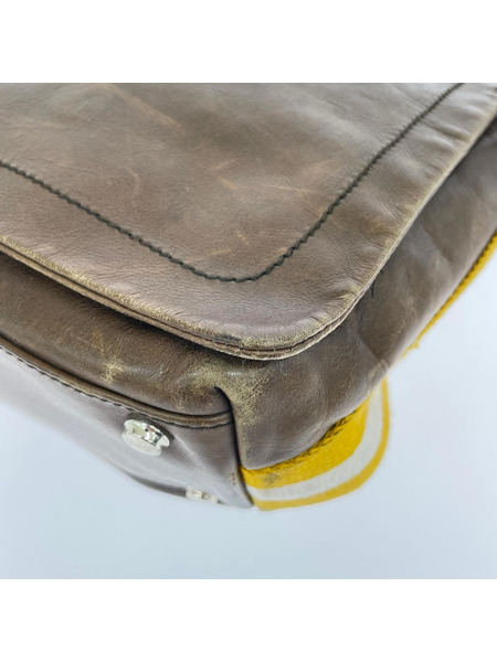 BALLY ショルダーバッグ レザー メッセンジャー ブラウン