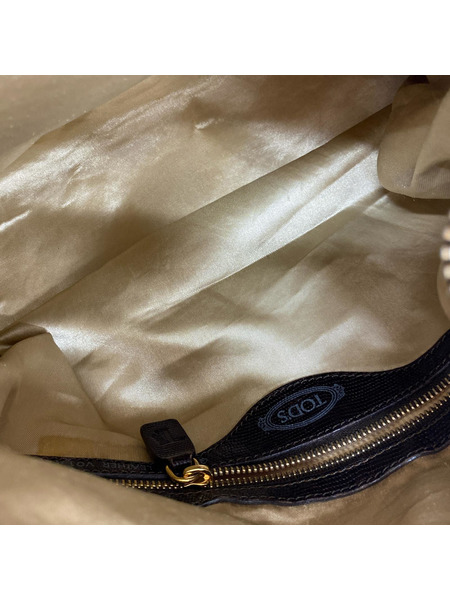 TOD’S ショルダーバッグ