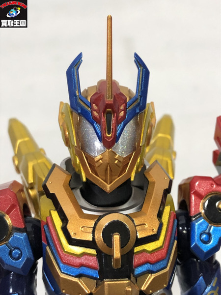 仮面ライダー S.H.Figuarts グリス パーフェクトキングダム