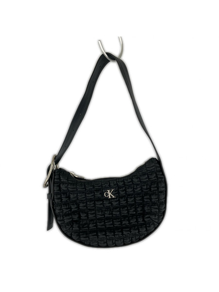 Calvin Klein ボディバッグ クレセントバック