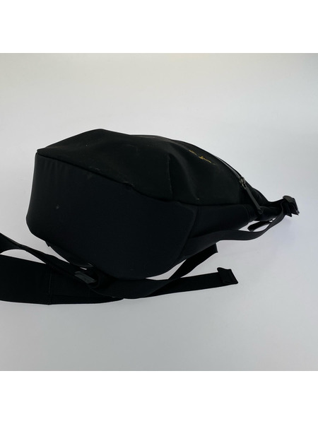 ARC'TERYX ショルダーバッグ arro8 黒