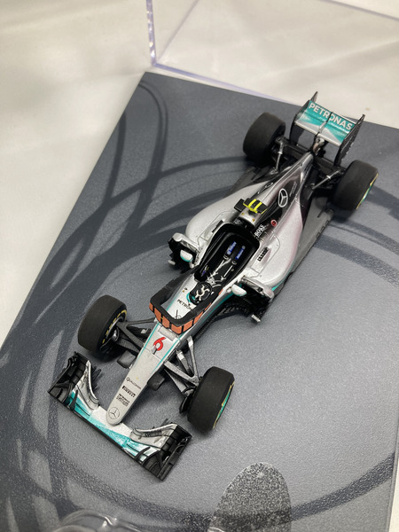 1/43 Mercedes F1 W07 Hybrid 2nd place Abu Dhabi GP 2016 #6