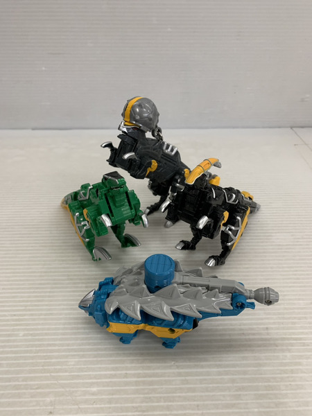 メーカー 戦隊ヒーロー キョウリュウジャー DXウエスタンコンボ&カンフーコンボセット