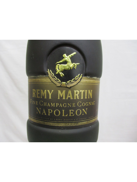 ブランデー レミーマルタン　ナポレオンファインシャンパーニュ 700ml