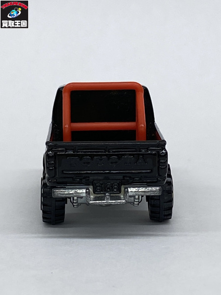 日本製　トヨタハイラックス　４WD　ヨーロッパ輸出仕様