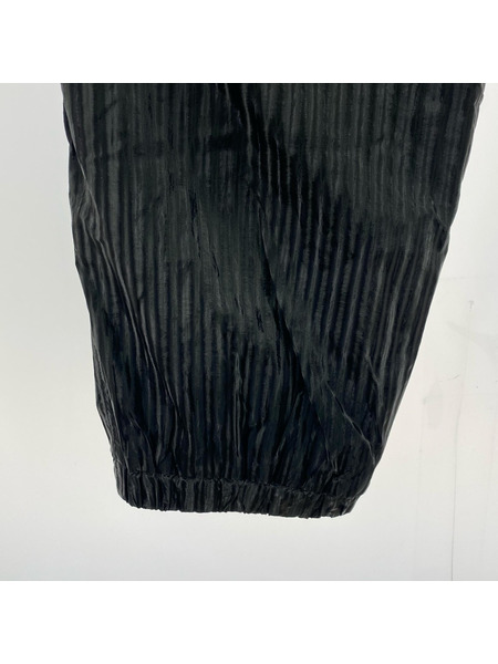 BLACK EYE PATCH パンツ B EMBLEM TRACK PANT 黒