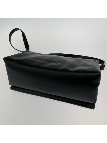 MARNI　ショルダーバッグ