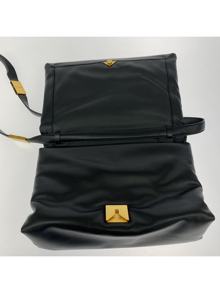 MARNI　ショルダーバッグ