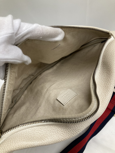 GUCCI ロゴプリントボディバック レザー ホワイト