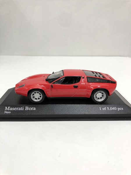 miniCHAMPS 1/43 Maserati Bora