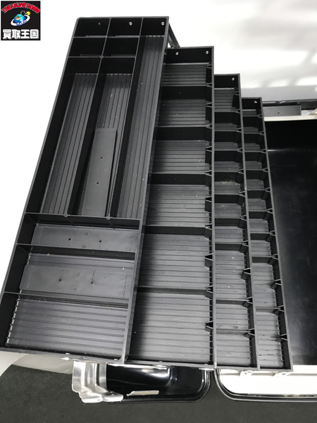 ウォーターフォード　タックルボックス