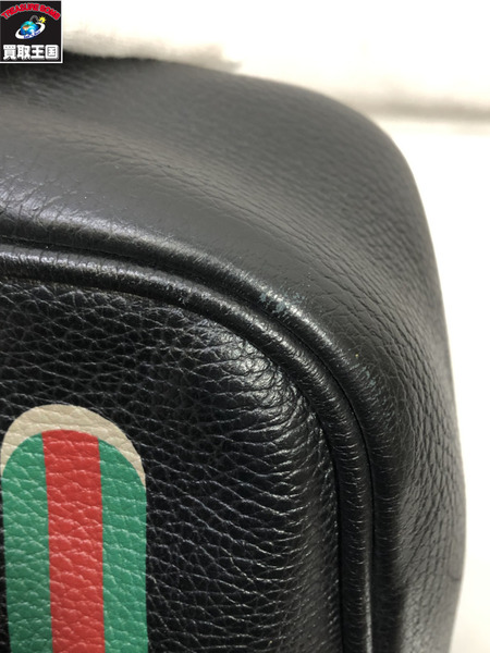 GUCCI ボディバッグ　黒