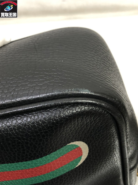 GUCCI ボディバッグ　黒