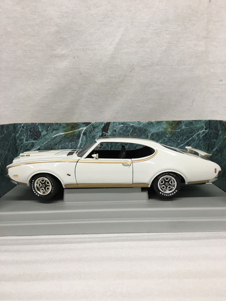 American Muscle 1/18 1969 HURST OLDS