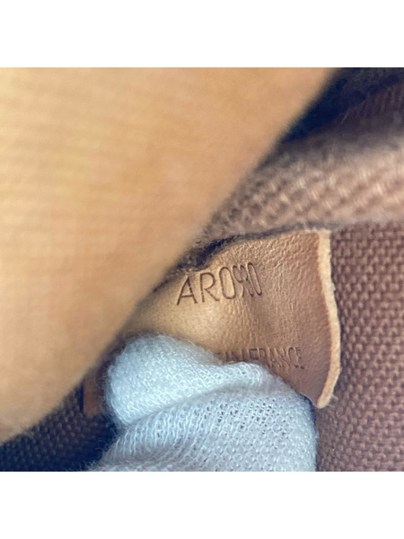 ショルダーバッグ LV モノグラム ソミュール30