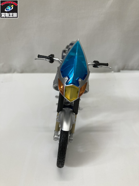 メーカー 仮面ライダーフィギュア S.H.Figuarts ブルースペイダー
