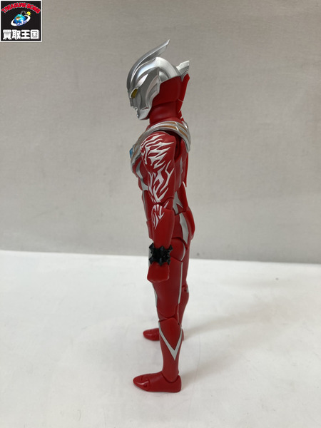 s.h.figuarts ウルトラマンレグロス