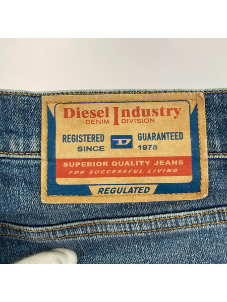 DIESEL デニム・ジーンズ 1995 D-SARK デニムパンツ(W30)