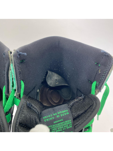 NIKE スニーカー DZ5485-031