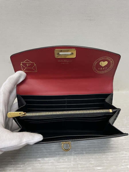 S.Ferragamo ガンチーニデザイン 長財布 PVC