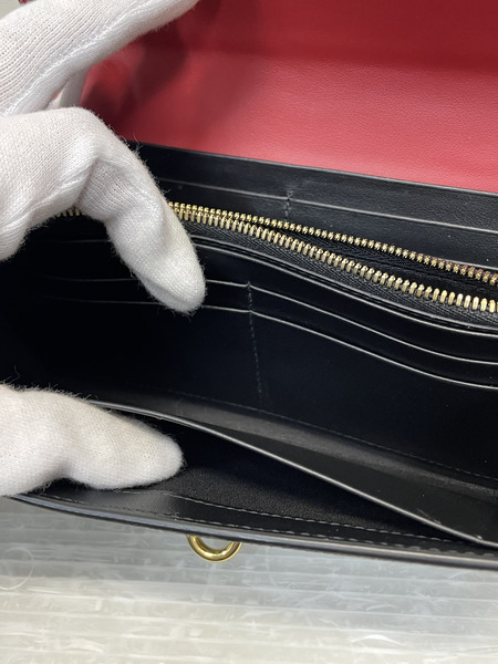 S.Ferragamo ガンチーニデザイン 長財布 PVC