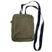 JEAN-PAUL GAULTIER ショルダーバッグ ロゴエンボス ミリタリー クロスボディ カーキ