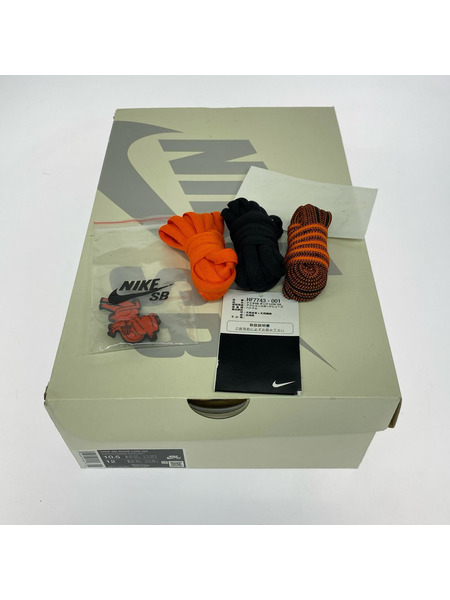 NIKE SB スニーカー ×There Skateboards Dunk Low Pro 28.5cm