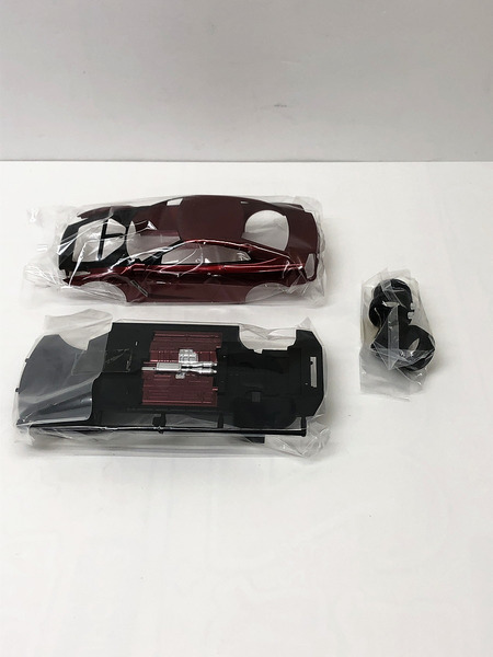 青島 1/24 プリペイントモデルシリーズ  R35 GT-R 2014 ゴールドフレークレッド