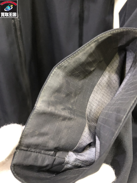 ARC'TERYX マウンテンパーカ Beta Lt Gore-Tex Pro M 黒