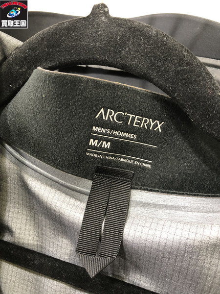 ARC'TERYX マウンテンパーカ Beta Lt Gore-Tex Pro M 黒