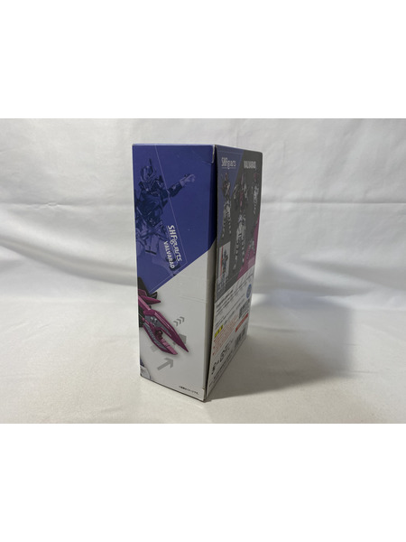 メーカー 仮面ライダーフィギュア s.h.figuarts　ヴァルバラド