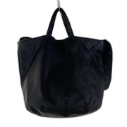 ショルダーバッグ STUDIO LA CAUSE レザーワンショルダーバッグ 黒