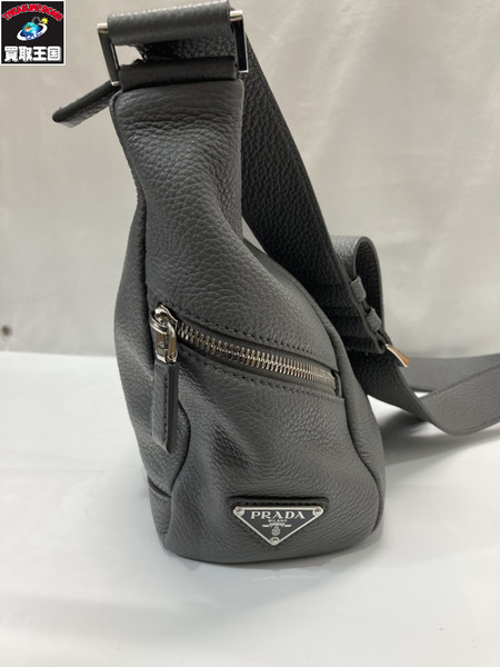 PRADA ﾚｻﾞｰｼｮﾙﾀﾞｰﾊﾞｯｸﾞ ｸﾞﾚｰ