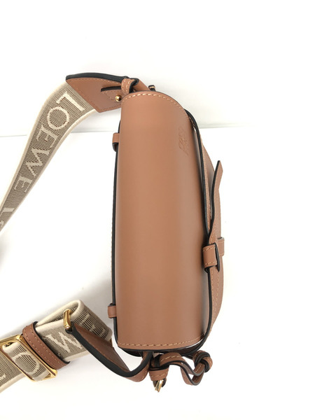  LOEWE(ロエベ) ショルダーバッグ Gate Dual Bag Mini ブラウン A650N46X13