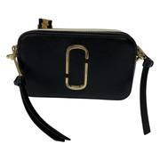 MARC JACOBS ショルダーバッグ スナップショット 黒 金