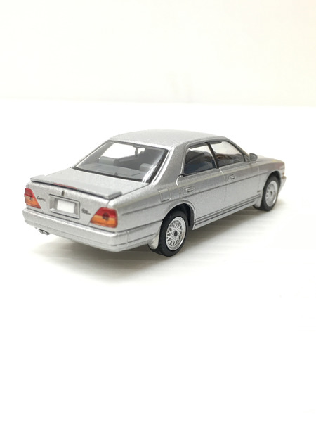 TOMICA LIMITED VINTAGE LV-N202a ニッサン セドリック グランツーリスモ アルティマ タイプX 94年式